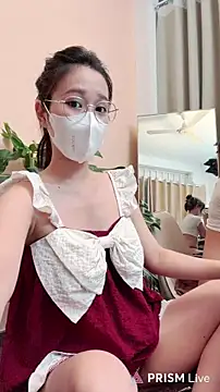 Snapshot of Nami__ chatting on 07.16.26 Nami online show from 07.16.26