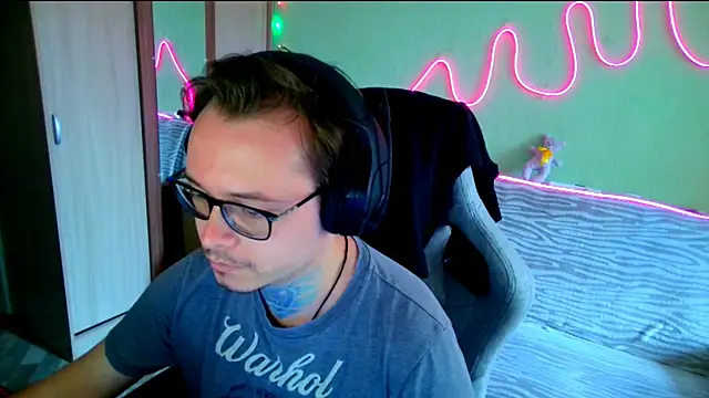 MeLanXolik online show from 05.24.26