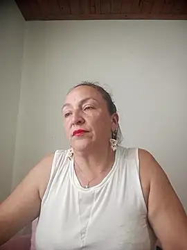 Snapshot of dangerous_milf chatting on 07.22.26 dangerous milf online show from 07.22.26