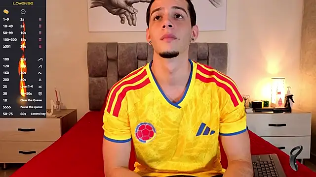 isaacblaze  online show from 06.28.26