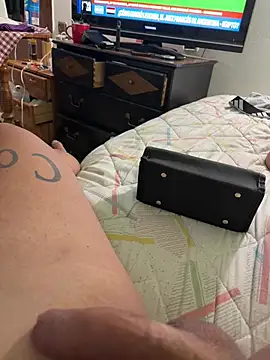 Snapshot of eduardba82 chatting on 07.08.26 eduardba82 online show from 07.08.26