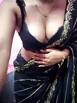 Snapshot of your_khwahish chatting on 06.17.26 your khwahish online show from 06.17.26