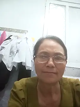 Snapshot of Vieekee chatting on 05.11.26 Vieekee online show from 05.11.26