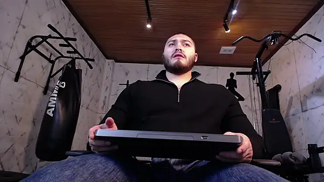 Darius Wolfe online show from 05.14.26