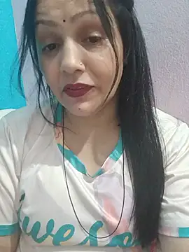 Snapshot of simmy14321 chatting on 06.28.26 simmy14321 online show from 06.28.26
