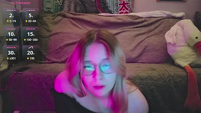 LeahBay online show from 07.18.26