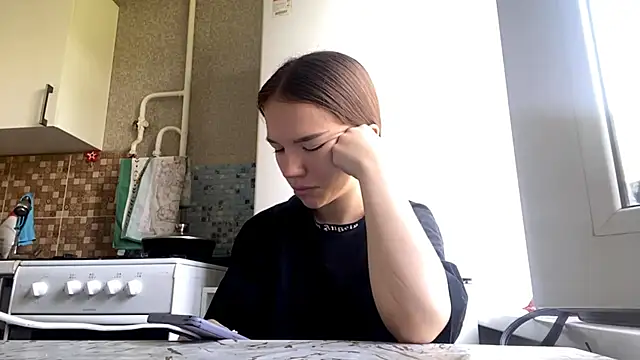 Snapshot of FewerCadre chatting on 06.23.26 FewerCadre online show from 06.23.26