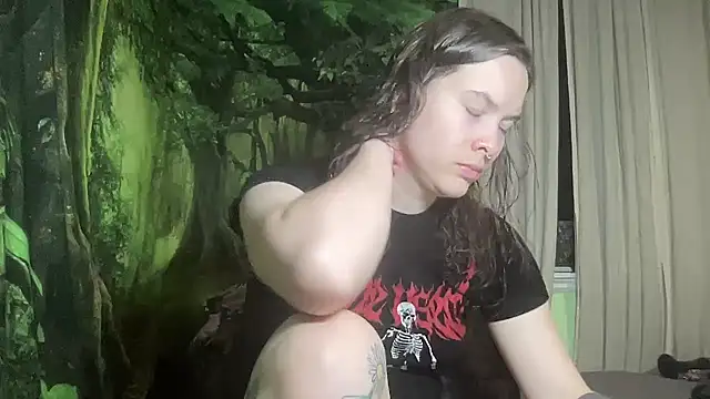 Snapshot of mo0ngoddess chatting on 02.01.26 mo0ngoddess online show from 02.01.26