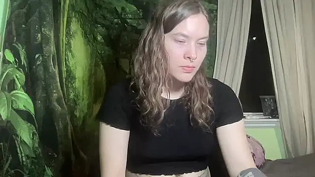 Snapshot of mo0ngoddess chatting on 02.15.26 mo0ngoddess online show from 02.15.26