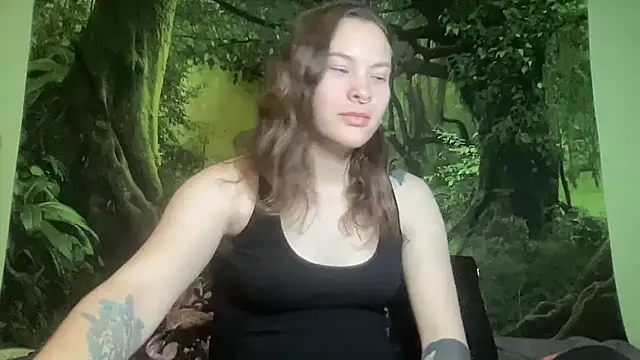 Snapshot of mo0ngoddess chatting on 02.22.26 mo0ngoddess online show from 02.22.26