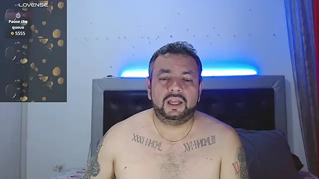 Snapshot of perverseveteranmanxxx chatting on 02.28.26 perverseveteranmanxxx online show from 02.28.26