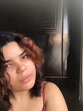 Snapshot of Cliaclara chatting on 05.17.26 Cliaclara online show from 05.17.26