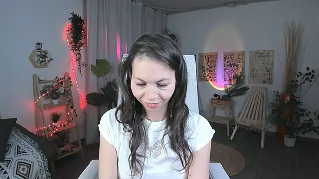 TrasyMorris online show from 05.22.26