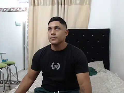 cachorrosex7 online show from 05.19.26