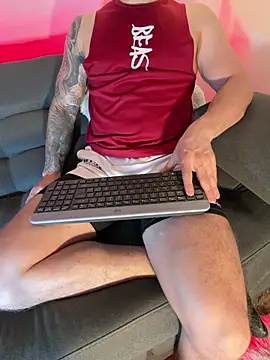 Oliver browm online show from 05.13.26