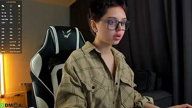 Emmy-Brooks online show from 05.18.26