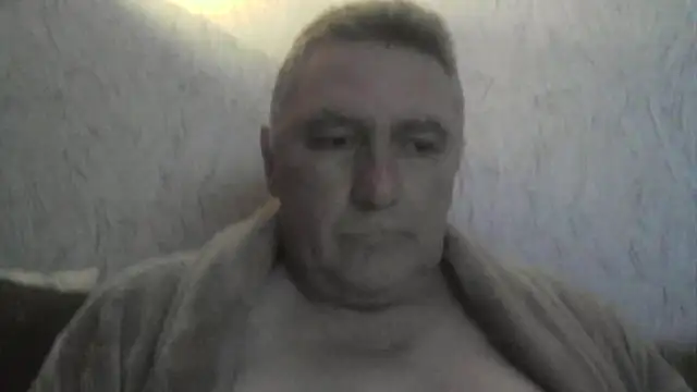 Snapshot of edje59a chatting on 10.24.25 edje59a online show from 10.24.25