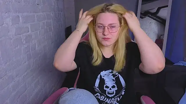 StellaVanilla online show from 05.29.26