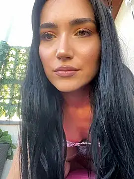 AliceSchuster online show from 07.06.26