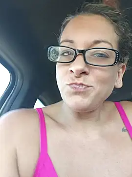 Snapshot of missbellastar chatting on 05.16.26 missbellastar online show from 05.16.26