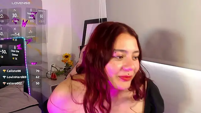 Snapshot of Lizeth_bigboob chatting on 06.26.26 Lizeth bigboob online show from 06.26.26