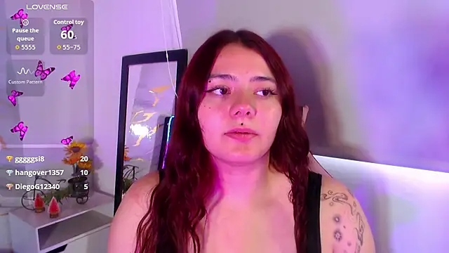 Snapshot of Lizeth_bigboob chatting on 07.08.26 Lizeth bigboob online show from 07.08.26