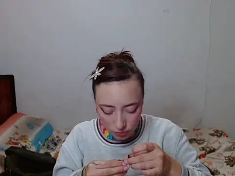 Snapshot of iris_ares_ chatting on 05.15.26 iris ares online show from 05.15.26