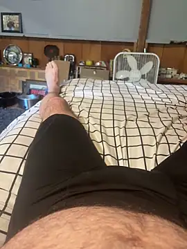 watchmesquirm online show from 06.08.26