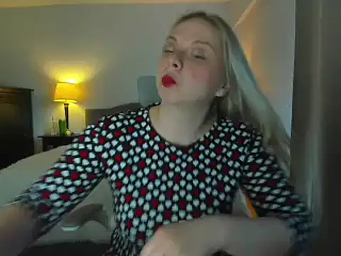 Laviora online show from 05.18.26