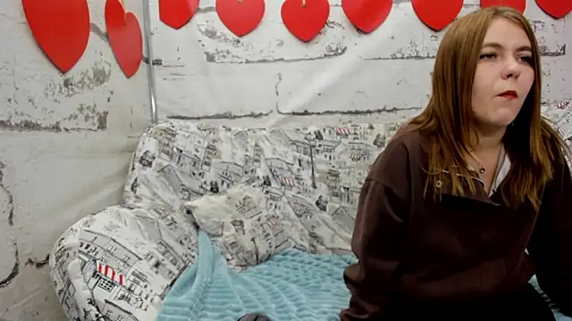 Dear hollyy online show from 05.15.26