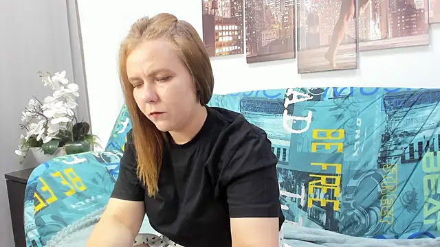 Snapshot of Dear_hollyy chatting on 06.03.26 Dear hollyy online show from 06.03.26