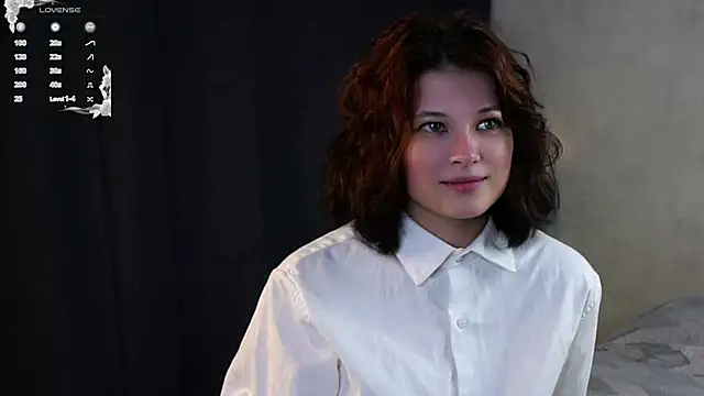 AlesiaPeasel online show from 05.21.26