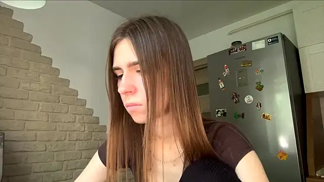 ZaraGuyette online show from 07.14.26