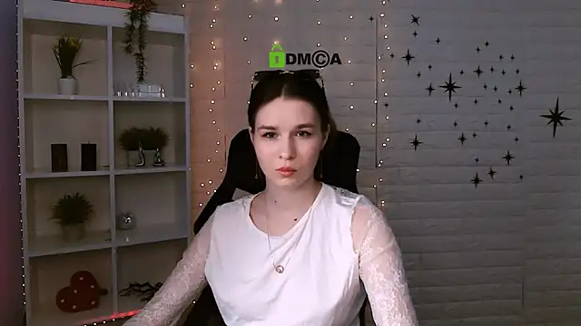 angie foxy1 online show from 06.27.26