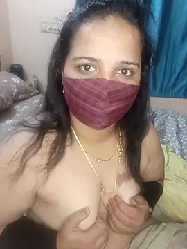 Snapshot of pirainilla chatting on 05.23.26 pirainilla online show from 05.23.26