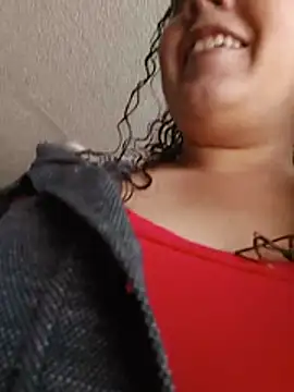 Snapshot of amaia_15 chatting on 05.27.26 amaia 15 online show from 05.27.26