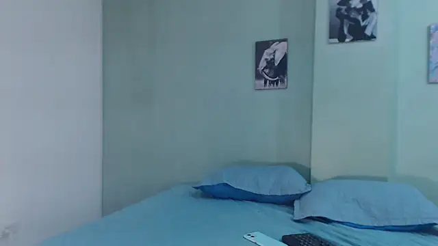 Snapshot of adara_valentina chatting on 05.29.26 adara valentina online show from 05.29.26