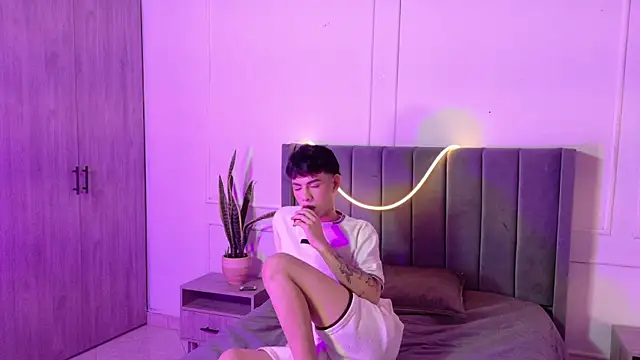 Zeyn smith online show from 05.16.26