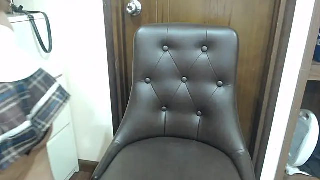 Snapshot of ani-want chatting on 06.29.26 ani-want online show from 06.29.26