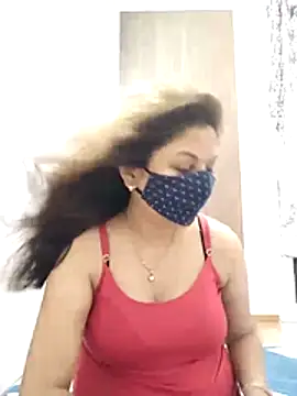 Snapshot of hot_kiran2000 chatting on 06.21.26 hot kiran2000 online show from 06.21.26