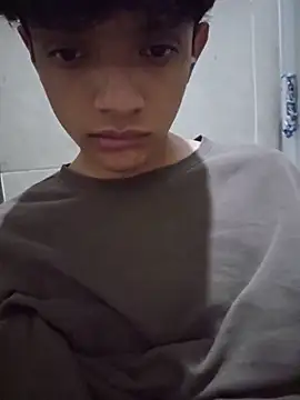 Snapshot of Mikachl4 chatting on 05.16.26 Mikachl4 online show from 05.16.26