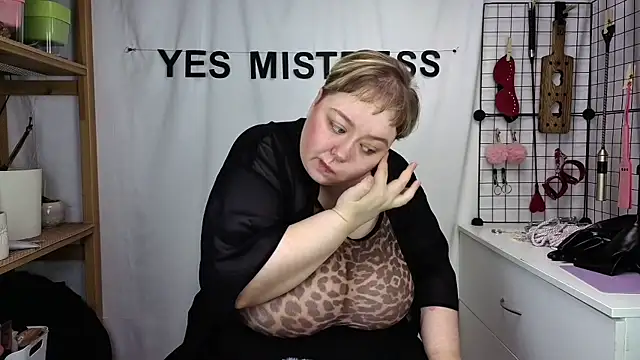 mistress molly online show from 05.16.26