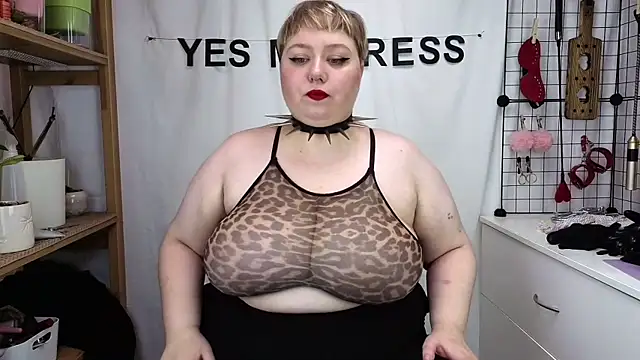 mistress molly online show from 05.16.26