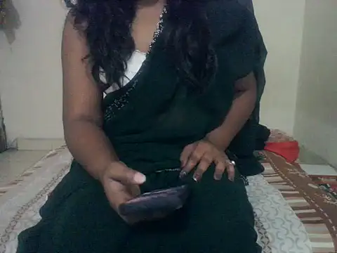 Snapshot of sunshine_dolly chatting on 05.18.26 sunshine dolly online show from 05.18.26