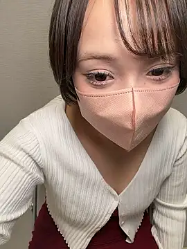 Snapshot of PAKOHIME chatting on 05.17.26 PAKOHIME online show from 05.17.26