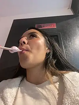 Megan pink18 online show from 05.23.26