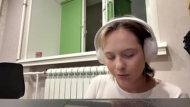 Snapshot of CuteLilit chatting on 06.10.26 CuteLilit online show from 06.10.26