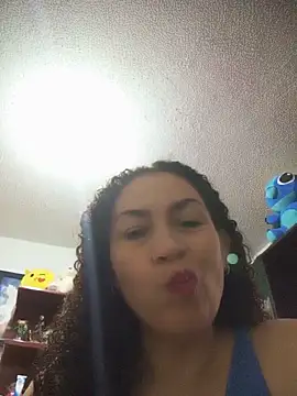 Snapshot of paulett15 chatting on 06.21.26 paulett15 online show from 06.21.26