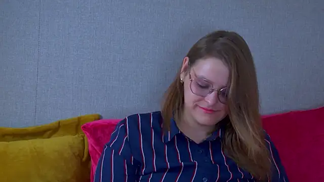 AlexaAvery online show from 07.11.26
