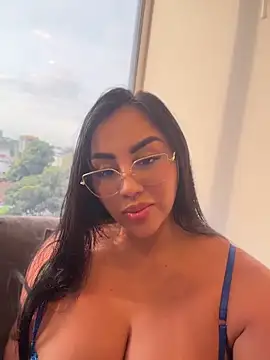 Snapshot of emily-Hornyy chatting on 06.22.26 emily-Hornyy online show from 06.22.26